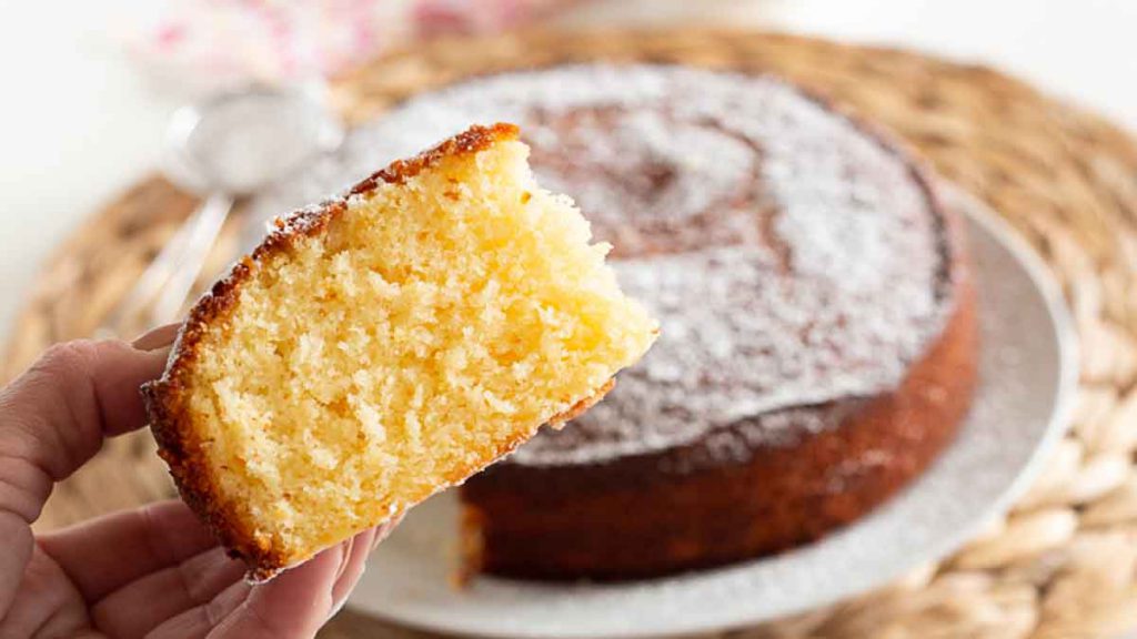 Gâteau 12 cuillères à soupe au citron tout simplement bon