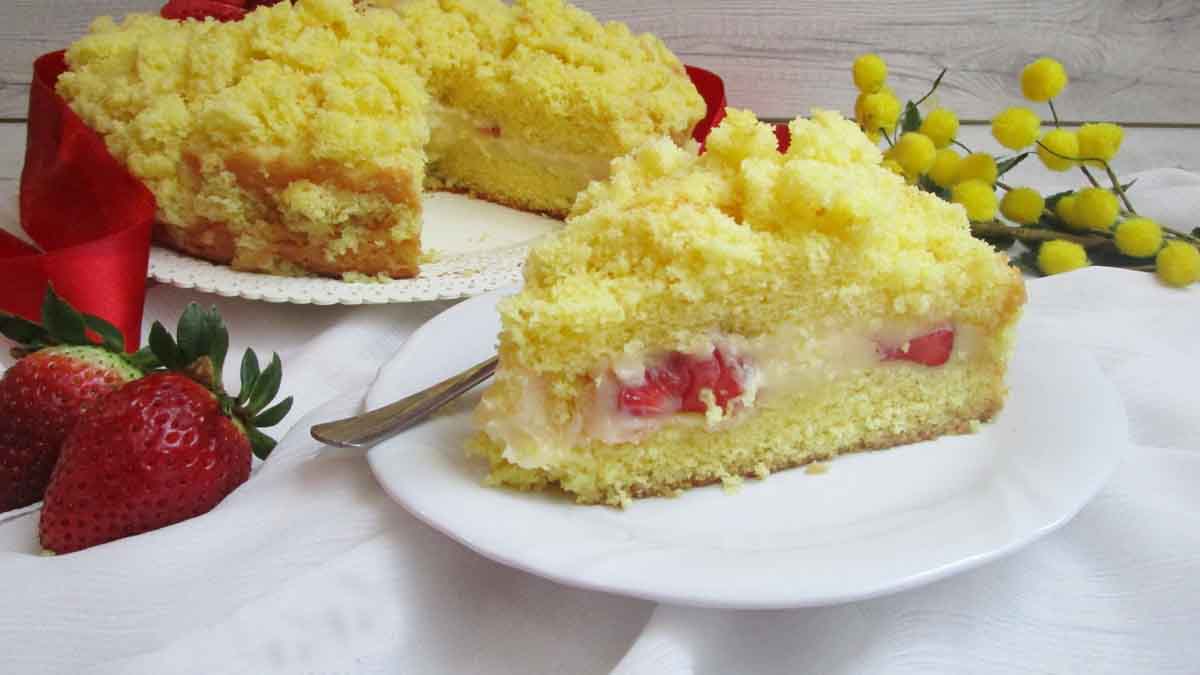 Gâteau mimosa à la crème de citron et fraises