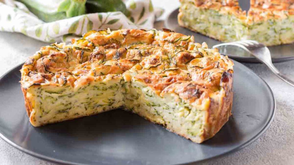 Savoureuse tarte salée aux courgettes simple et rapide