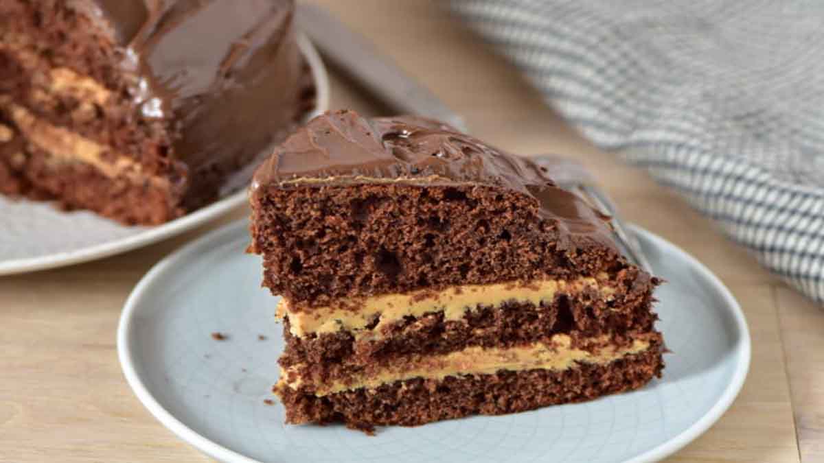 Somptueux gâteau chocolat-caramel, savoureux et moelleux à souhait
