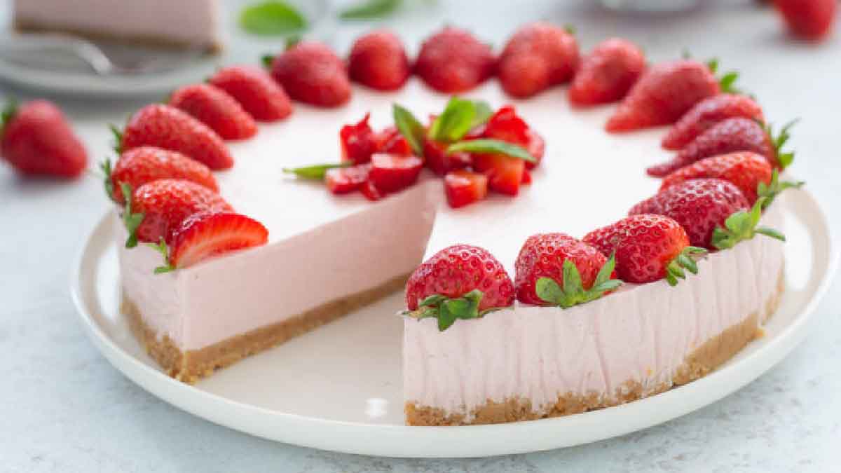 Gâteau aux fraises et au yaourt sans cuisson
