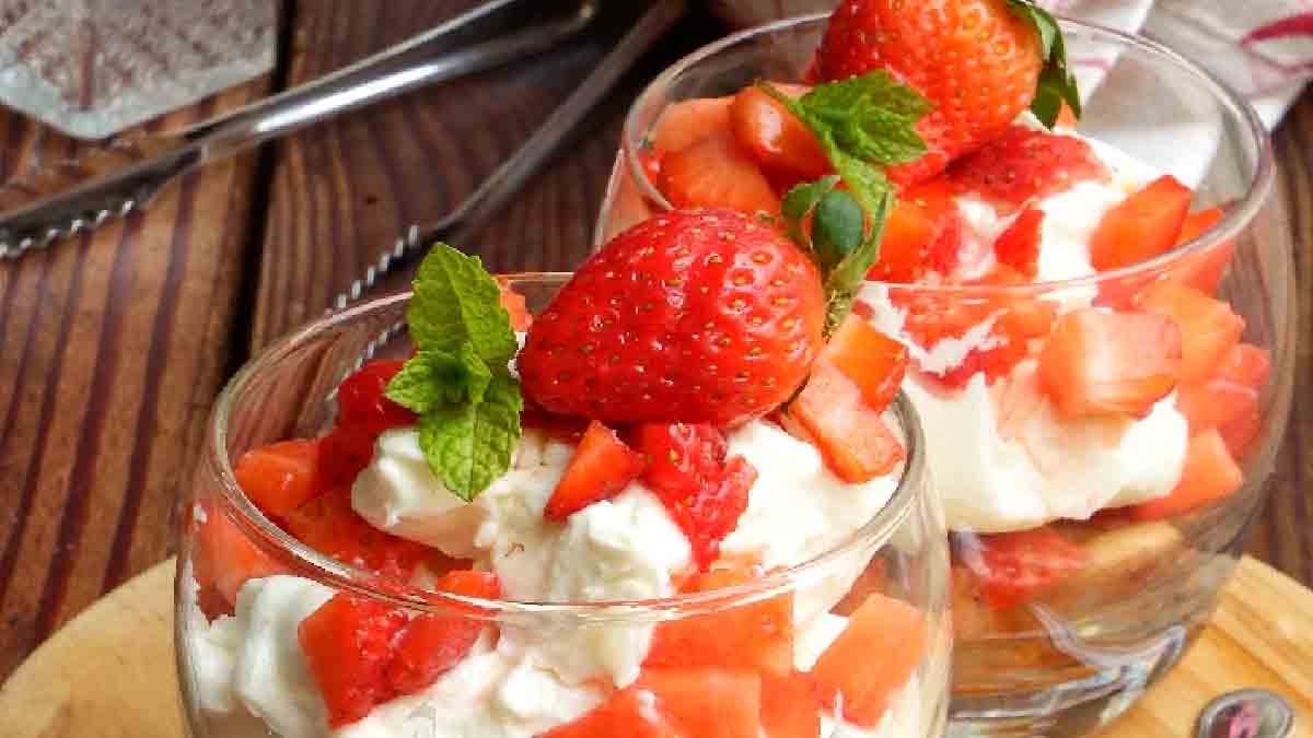 Mousse aux fraises, mascarpone et yaourt, un dessert frais et gourmand