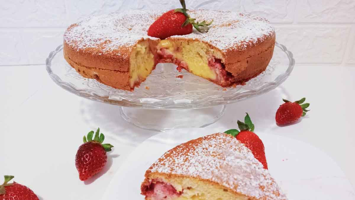 Irrésistible gâteau aux fraises et à la crème pâtissière, un dessert exceptionnel